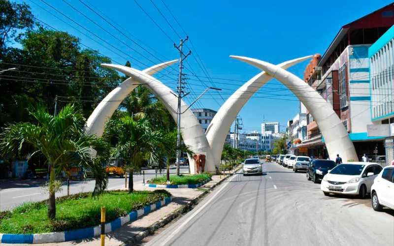 Kenya’s Coast offers idyllic beaches, crystal-clear waters, and rich Swahili culture. From the vibrant city of Mombasa to serene islands like Lamu, it’s a paradise of sun, sea, and history waiting to be explored. Kenya’s Coast is a tropical paradise where white sandy beaches meet crystal-clear turquoise waters, backed by rich cultural heritage and vibrant Swahili traditions. Stretching from the bustling port city of Mombasa to the serene islands of Lamu and Watamu, the coast offers something for every traveler. Mombasa’s Old Town, with its narrow alleys, historic Fort Jesus, and colorful markets, provides a glimpse into the region’s diverse past shaped by Arab, Portuguese, and British influences. Beyond the cities, Kenya’s coastal waters teem with marine life, making it a top destination for snorkeling and diving, especially in protected areas like Watamu Marine Park. The palm-fringed beaches, warm waters, and colorful coral reefs are perfect for water sports, while dhow cruises and island hopping offer unique ways to explore the coastline. Diani Beach, known for its powdery sands and laid-back vibe, is a favorite among travelers looking to unwind or enjoy thrilling adventures like kite surfing and jet skiing. The coastal region is also deeply rooted in Swahili culture, where visitors can experience local cuisine, music, and traditional crafts. From exploring ancient ruins like Gede to savoring fresh seafood and spicy Swahili dishes, the Kenyan Coast is a sensory journey through history, relaxation, and adventure. Whether you’re looking to explore lively markets, relax on sun-soaked beaches, or dive into a world of marine wonders, the Kenyan Coast offers an unforgettable experience steeped in natural beauty and cultural richness.
